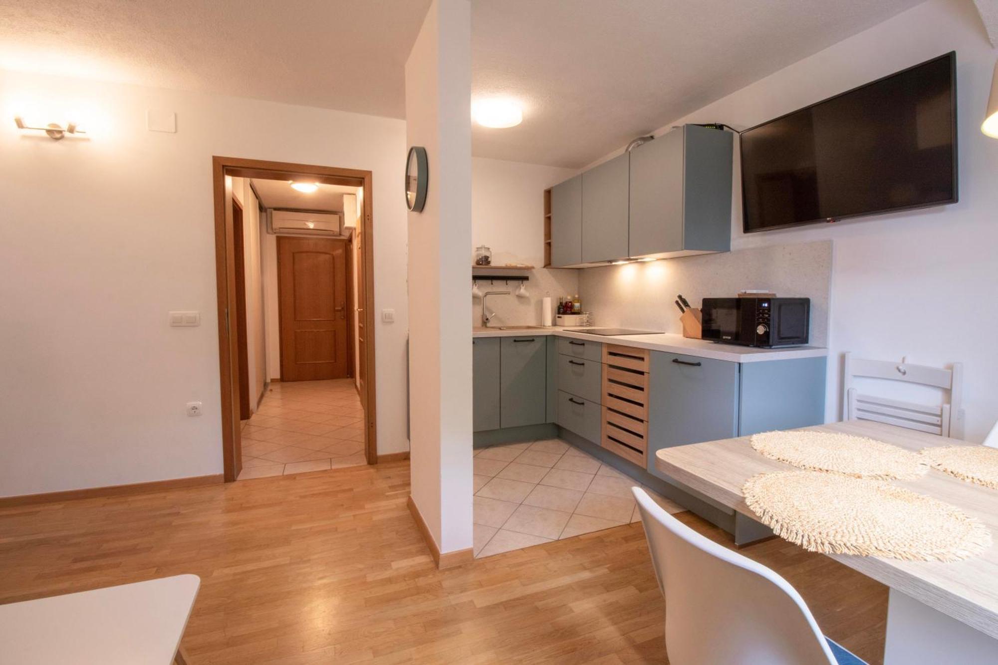 Apartment Above Lake Bled Bagian luar foto